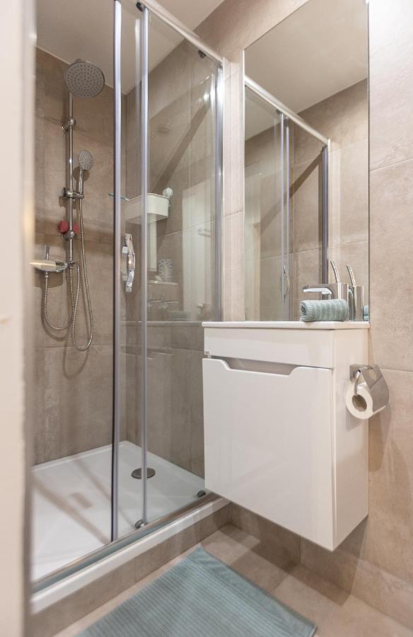 La Chambre Suspendue By Maison Brasseurs D'Etoiles Liege Ngoại thất bức ảnh