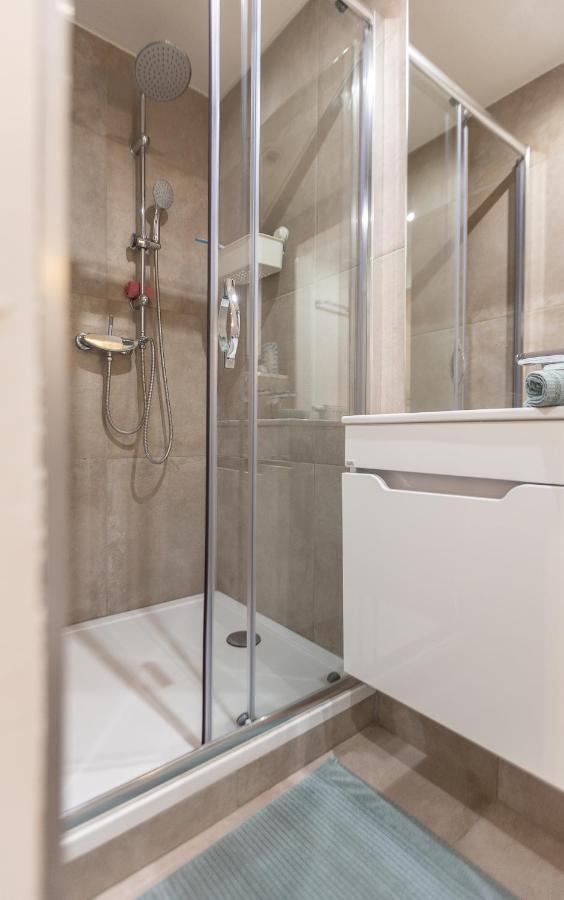 La Chambre Suspendue By Maison Brasseurs D'Etoiles Liege Ngoại thất bức ảnh